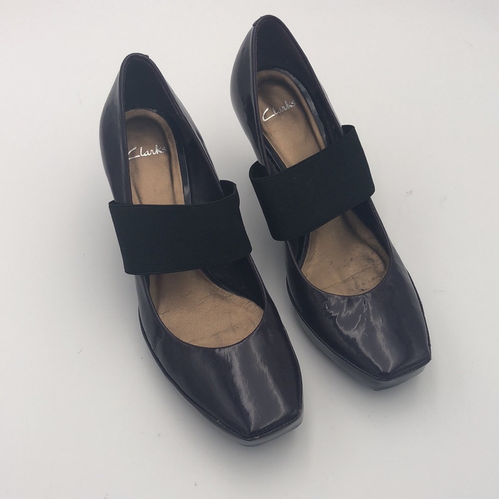 Clarks Purple Patent Pumps Mary Jane Square Toe
